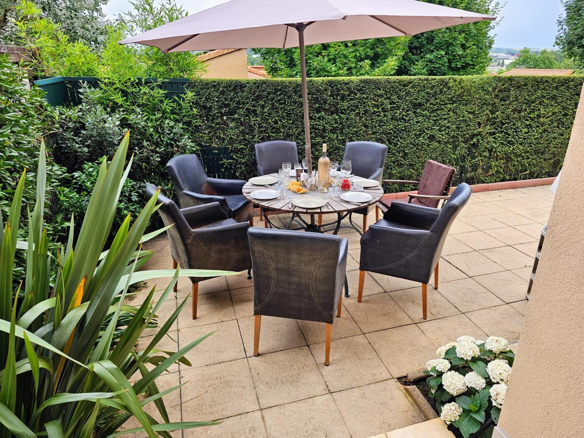 维也纳Terrasse De Malissol公寓 外观 照片